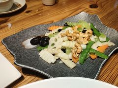 -花溪雨·森林餐厅(石基店)