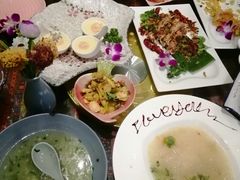 -忘忧草融合私房菜(红鼎国际店)