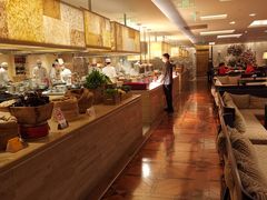 自助取餐区-广州柏悦酒店·悦景轩·粤菜餐厅