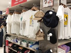 -优衣库(上海金桥国际商业广场店)