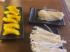 -呷哺呷哺 小火锅 (浦东新欧尚超市店)