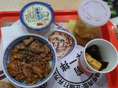 -吉野家(黑牛城道店)