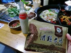 -灌县老妈砂锅串串香(万科红生活广场店)