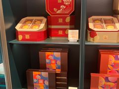 -上海半岛酒店·半岛精品店