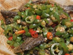 青椒烧泥鳅-仰天皇厨(抱石大道店)