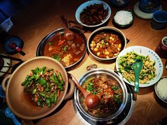 -吃饭皇帝大·土家民族菜(武陵源店)