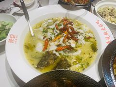 老坛酸菜鱼-新辣宴·湖南家常菜·商务聚餐(中粮创芯店)