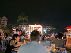 -亚龙湾希尔顿自助餐厅·海鲜·烧烤·沙滩BBQ·现场乐队