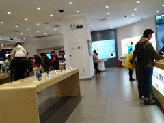 -华为授权体验店(中山公园来福士)