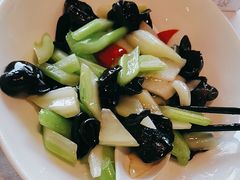 -渝信川菜(南滨店)