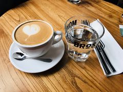 -Moka Bros 摩卡站(嘉华店)