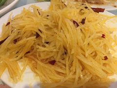 香辣土豆丝-老昌春饼(中央大街店)