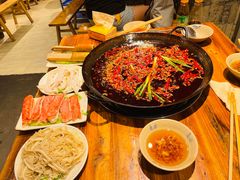 -六公里老火锅(总店)