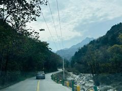 -秦岭终南山世界地质公园翠华山景区