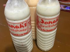 香蕉牛奶-Jonah's Fruit Shake & Snack Bar
