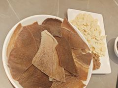 -前门·鲜肉火锅(长风店)