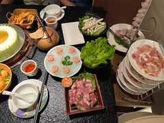 -得意咚瓜·顺德鱼生·冬瓜火锅(深圳首店)