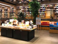 -覔书店(壹方城店)