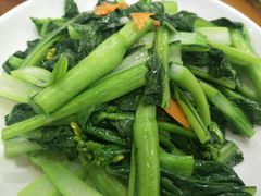 蒜蓉菜心-煲煲掂风味煲仔饭餐厅(西区店)