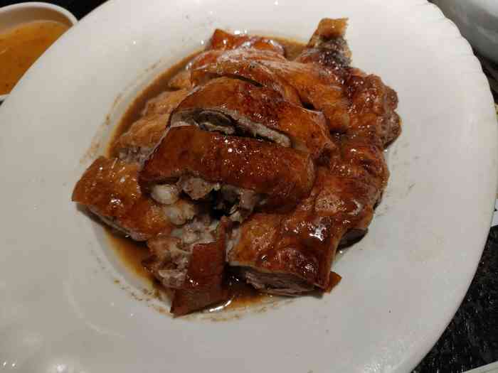 鹅城粤菜馆(白云山路店)-"3号中午陪俩位老人节日聚餐,选了这家餐厅.