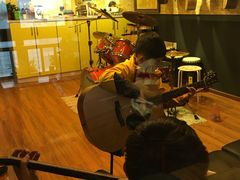 -艺桉余音琴行(火神庙分店)