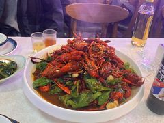-海盗船. 龙虾烧烤. 酒馆