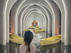 -涨巢·潮玩水疗局