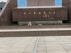 -上海市龙华烈士陵园