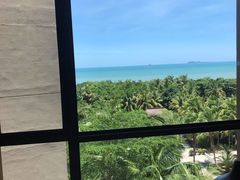 -三亚湾海居铂尔曼度假酒店