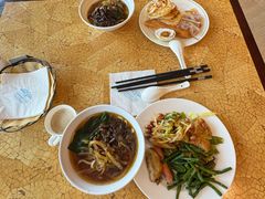 -营口金泰珑悦海景大酒店