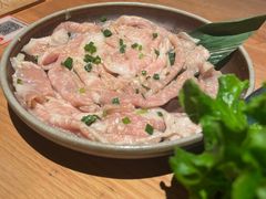 松板猪-烧肉达人•炭火烧肉(新天地店)