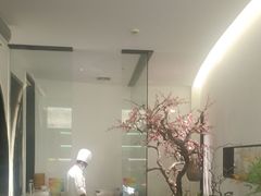 -荷塘秋月·本帮江浙菜(国权路店)