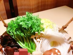 -余欢领鲜火锅(新街口店)