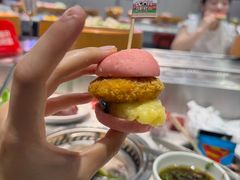 -龍歌自助小火锅(芝罘万达店)