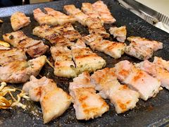 -八色五花肉(新村2号店)