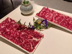 -左庭右院鲜牛肉火锅黑金店(陆家嘴中心店)