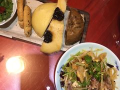 -窄巷子陕菜馆·地道陕西菜(粉巷店)