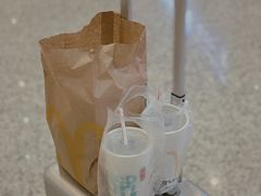 -麦当劳(深圳北站高铁店)