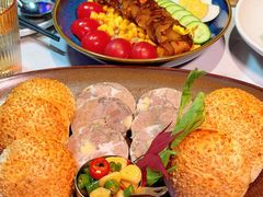 -丝路有约·优雅新疆菜(万宴城店)