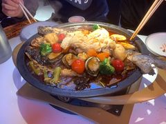 -鸣记脆皮烤鱼·海鲜烤鱼(三八广场店)
