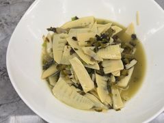 -新丁香海鲜酒店(银海商贸城店)