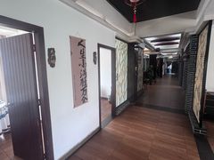 -东方之猪四更烤乳猪(金垦总店)