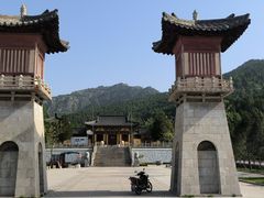 -四门塔风景区
