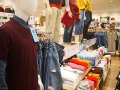 -优衣库(东莞汇一城店)