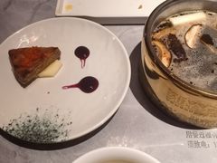 -雍容荟帝王蟹活龙虾展台自助(IFS黑金店)