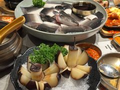 -草家酱蟹炭火烤肉店(珲春南路一店)