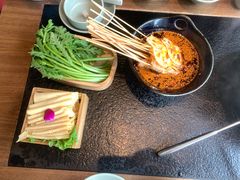峨眉刘婆婆钵钵鸡-盡膳口福跷脚牛肉火锅(晶耀前滩店)