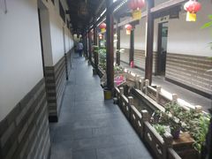 -唔呶喔哩酒家(生产街店)