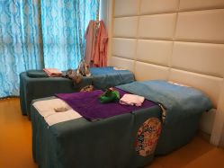 -悦芳庭美肤美体品牌集合店