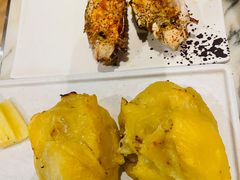 -雍和会海鲜姿造自助(湖东路店)